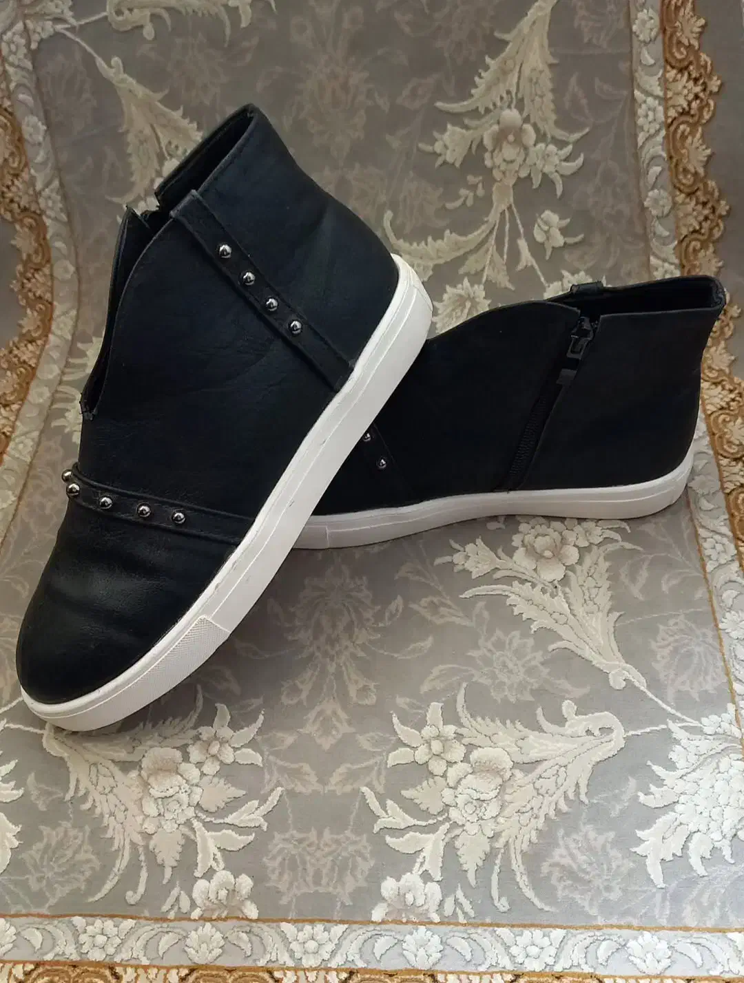 کفش|کیف، کفش، کمربند|خرم‌آباد, |دیوار