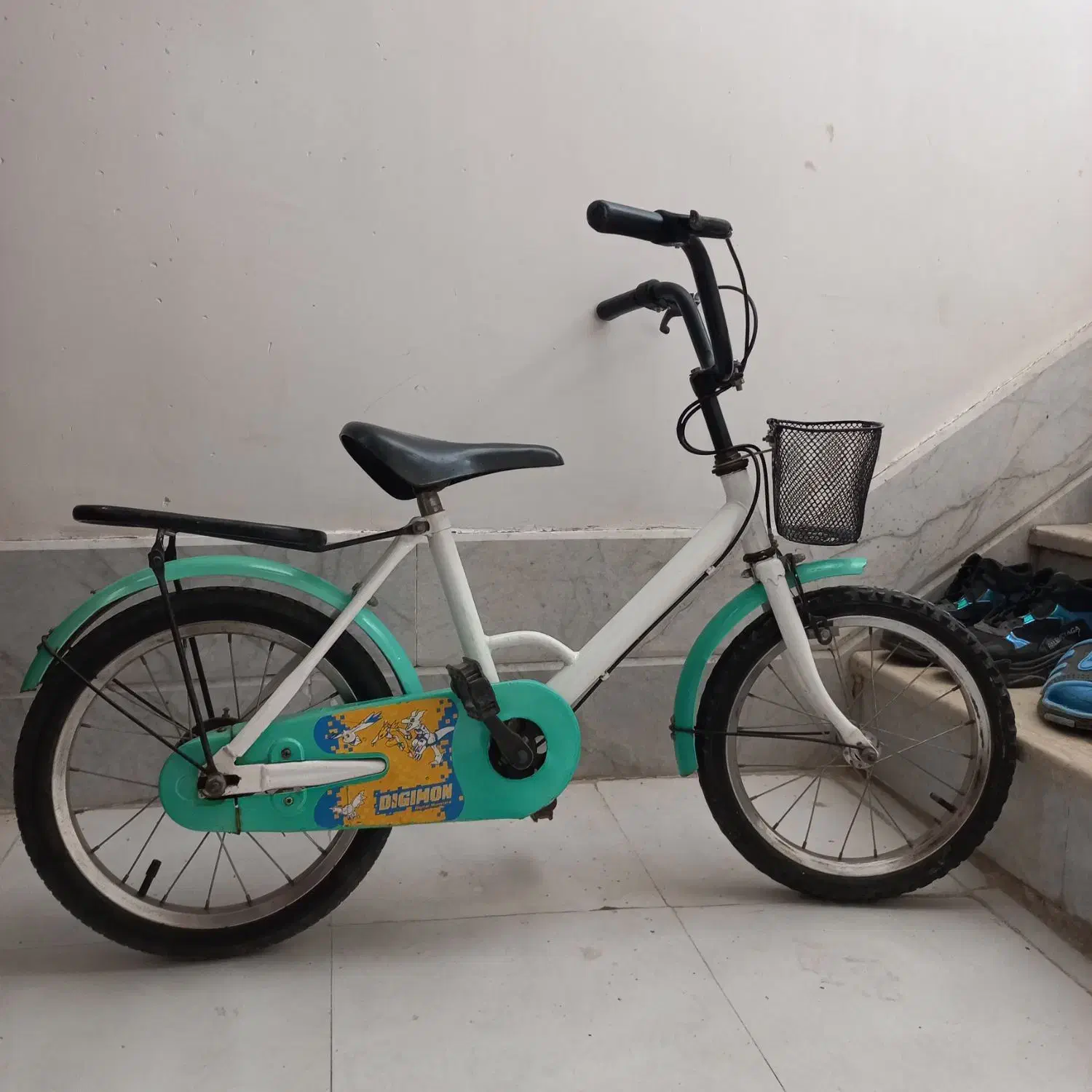 فروش مبل و جاکفشی و دوچرخه سایز ۱۶|مبلمان خانگی و میز عسلی|سبزوار, پاسداران|دیوار