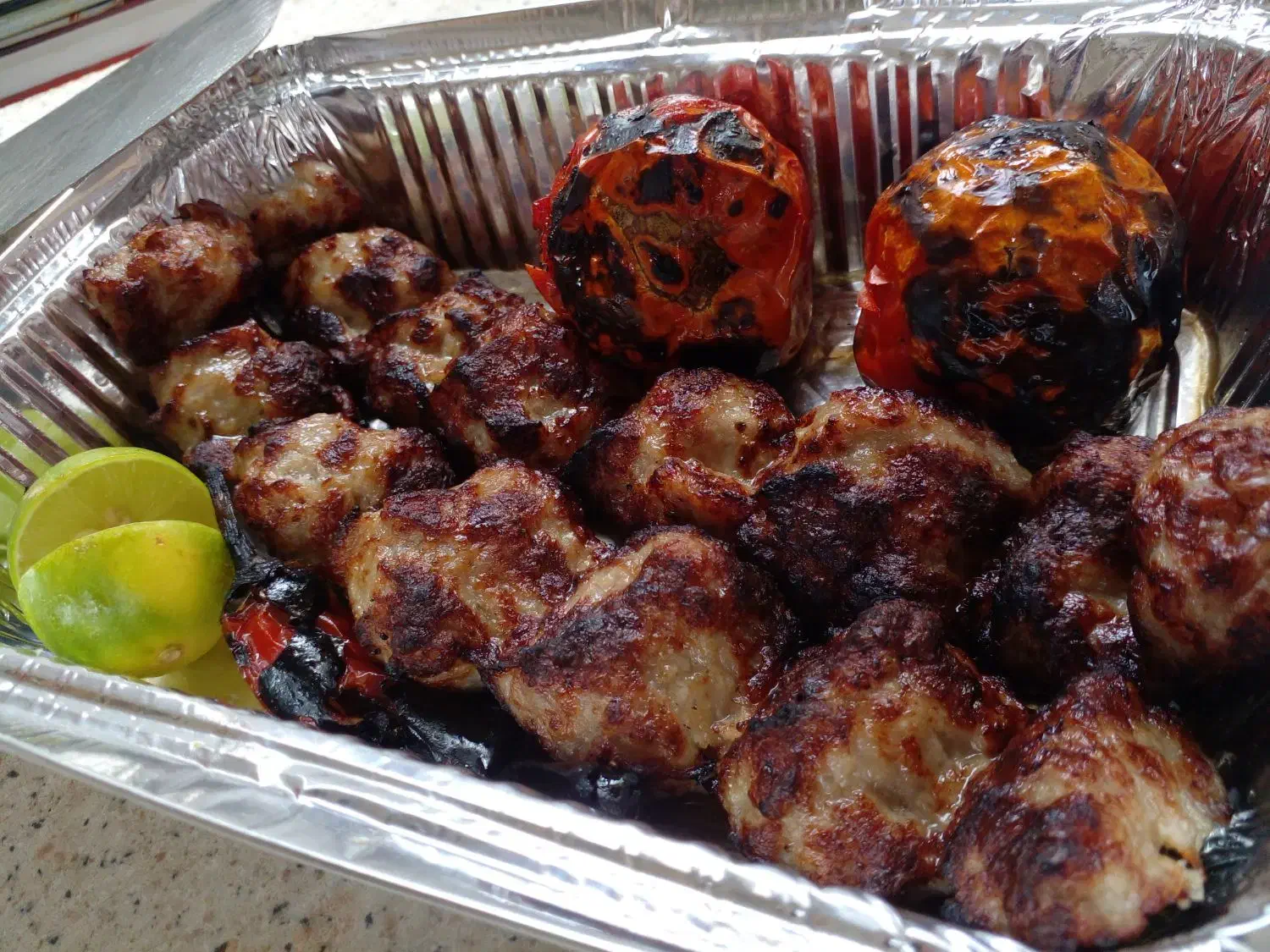 کترینگ آشپزخانه جوجه کباب دورهمی جشن تولد باغ|خدمات پذیرایی، مراسم|مشهد, وکیل‌آباد|دیوار