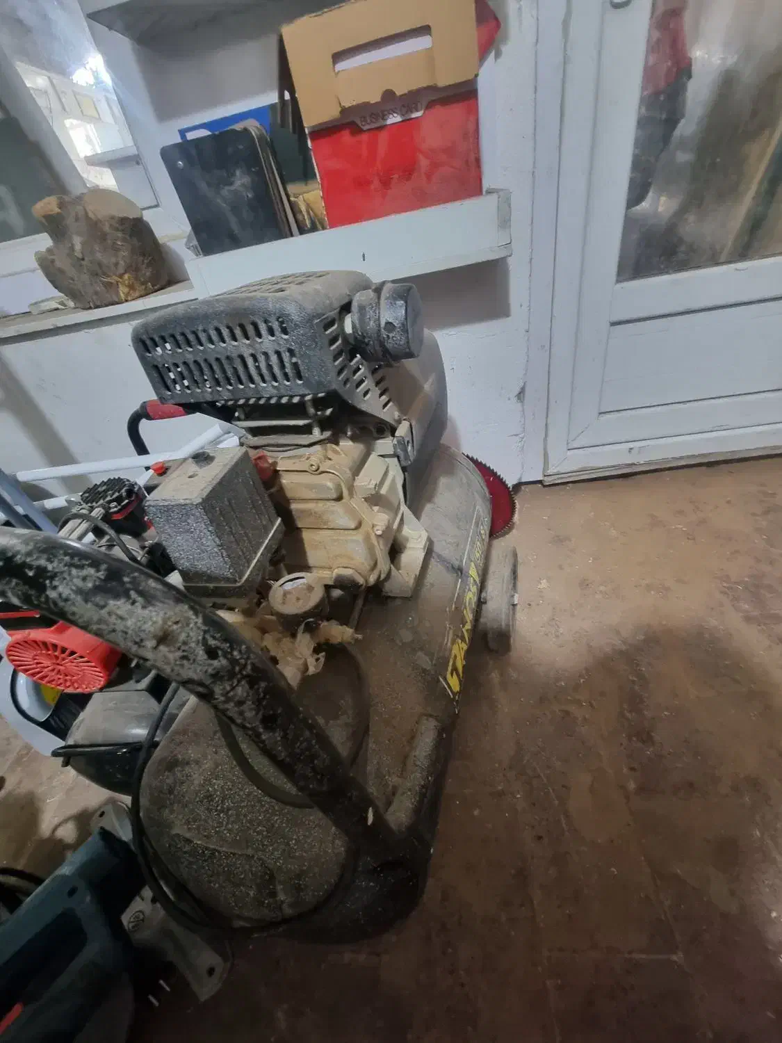 پمپ باد ۱۰۰ لیتری|ماشینآلات صنعتی|گرگان, |دیوار