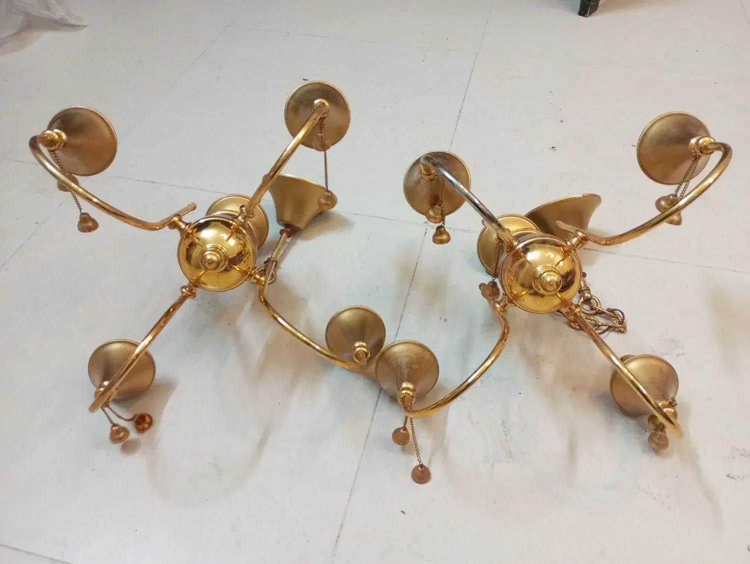 ۲ عدد لوستر نو طلایی|لوستر و چراغ آویز|زاهدان, |دیوار