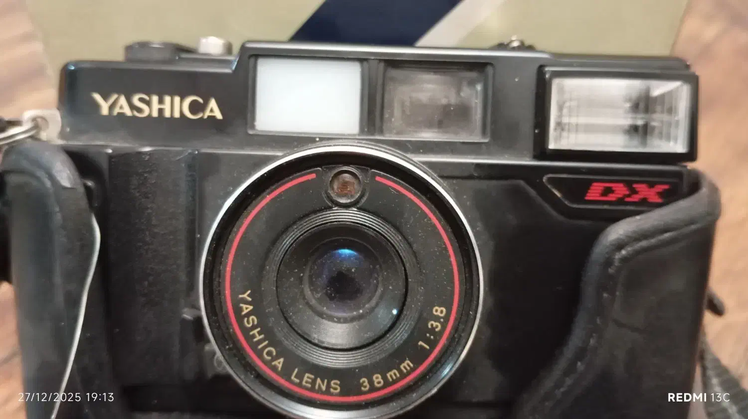 دوربین یاشیکا قدیمی MF2|دوربین عکاسی و فیلم‌برداری|تهران, چوب تراش|دیوار