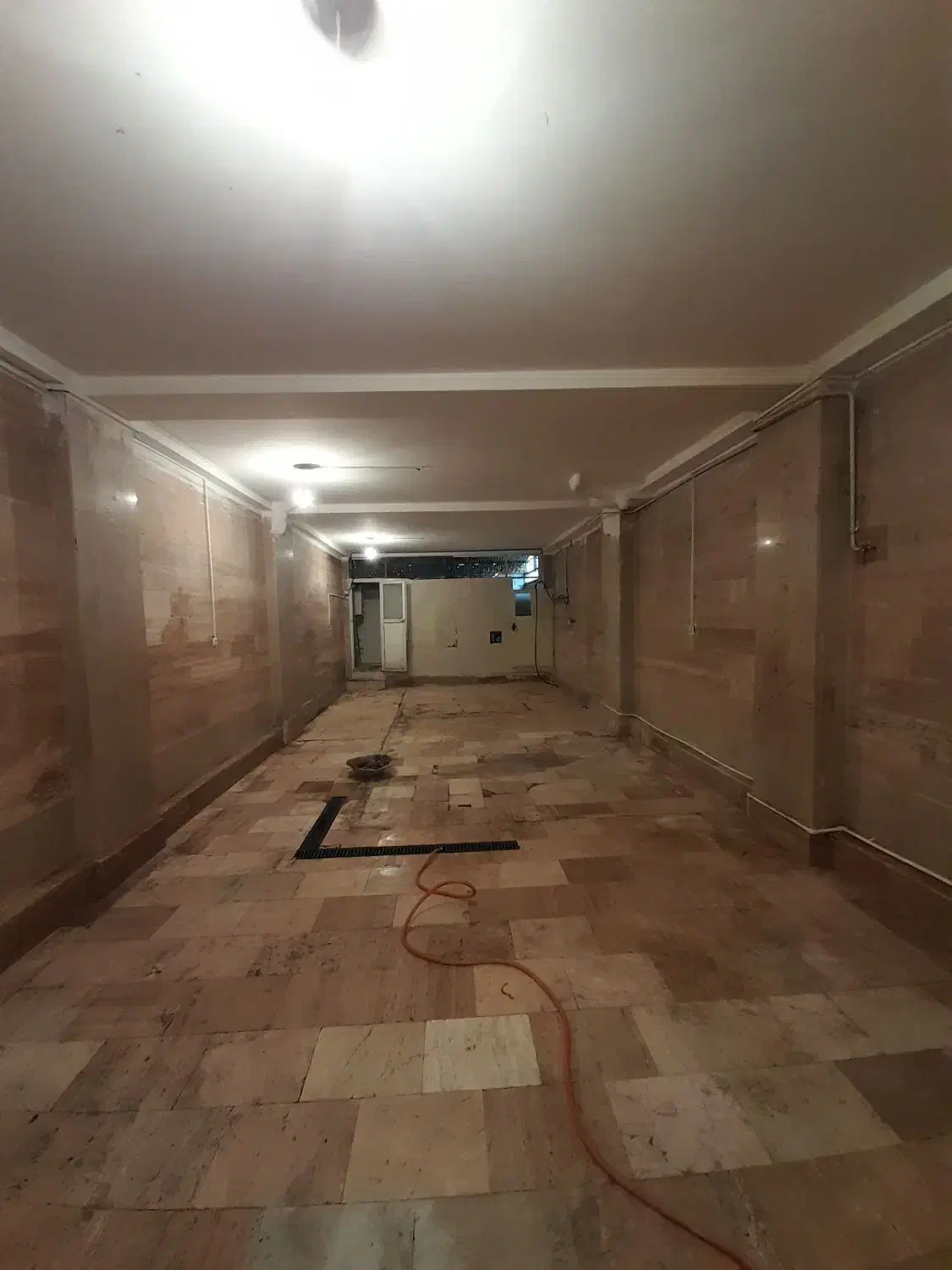 کارگاه ۱۰۰متر همکف برق ۳فاز|اجارهٔ دفتر صنعتی، کشاورزی، تجاری|تهران, خاک سفید|دیوار
