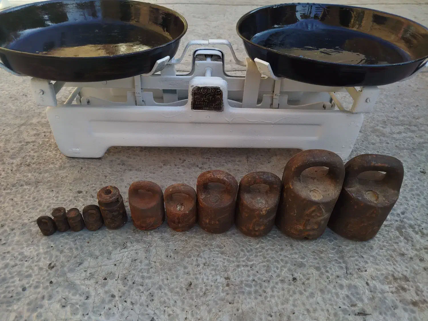 ترازو سنگی سالم|فروشگاه و مغازه|مشکین‌دشت, |دیوار