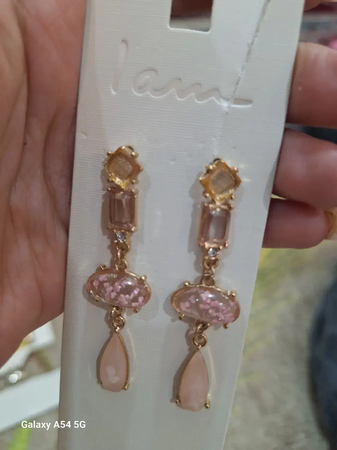 بدلیجات|بدلیجات|شیروان (خراسان), |دیوار