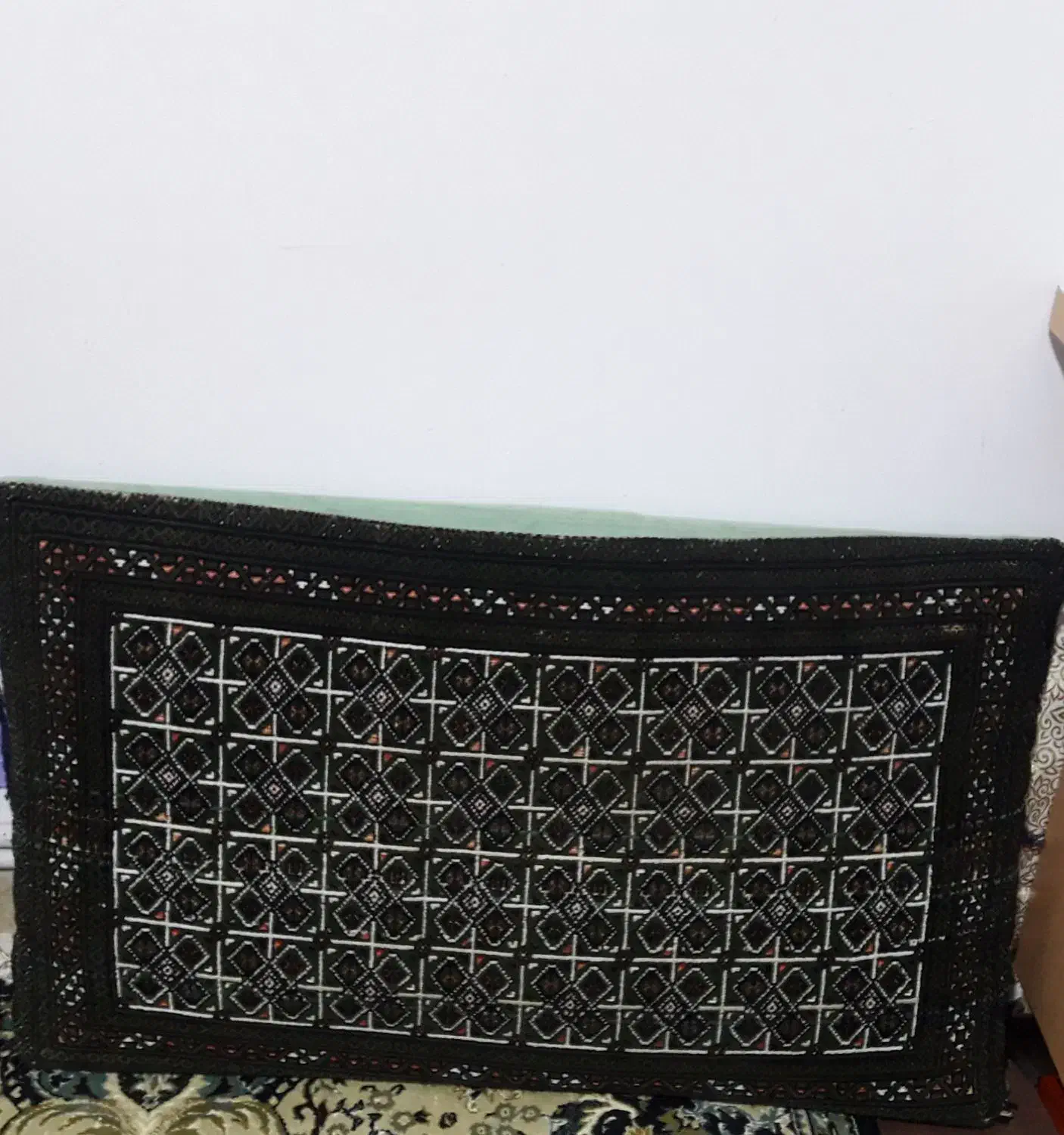 پشتی|پشتی|کرمانشاه, |دیوار