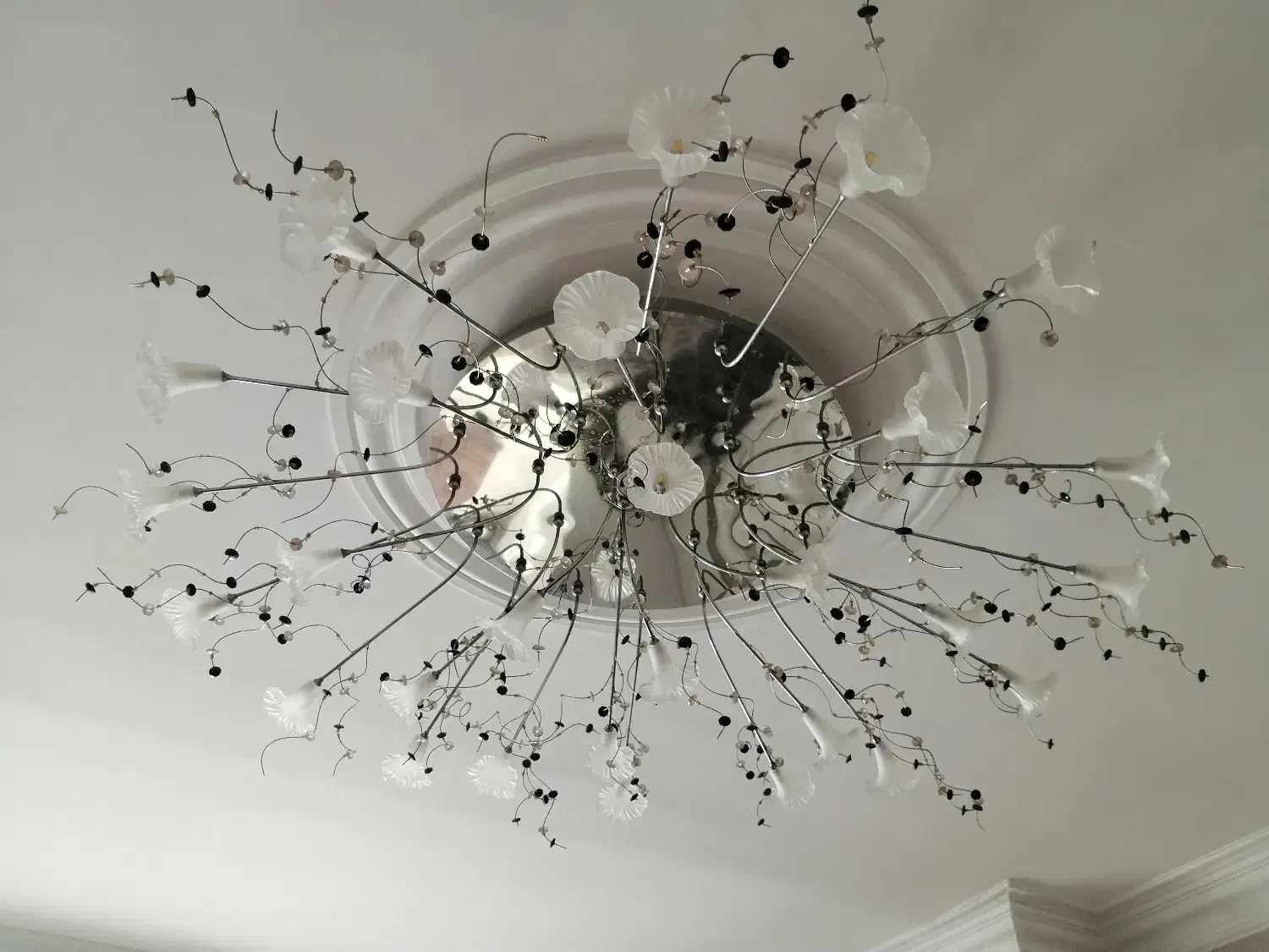 دو عدد لوستر سالم بزرگ و کوچک به همراه لامپ|لوستر و چراغ آویز|تهران, سبلان (لشگر)|دیوار