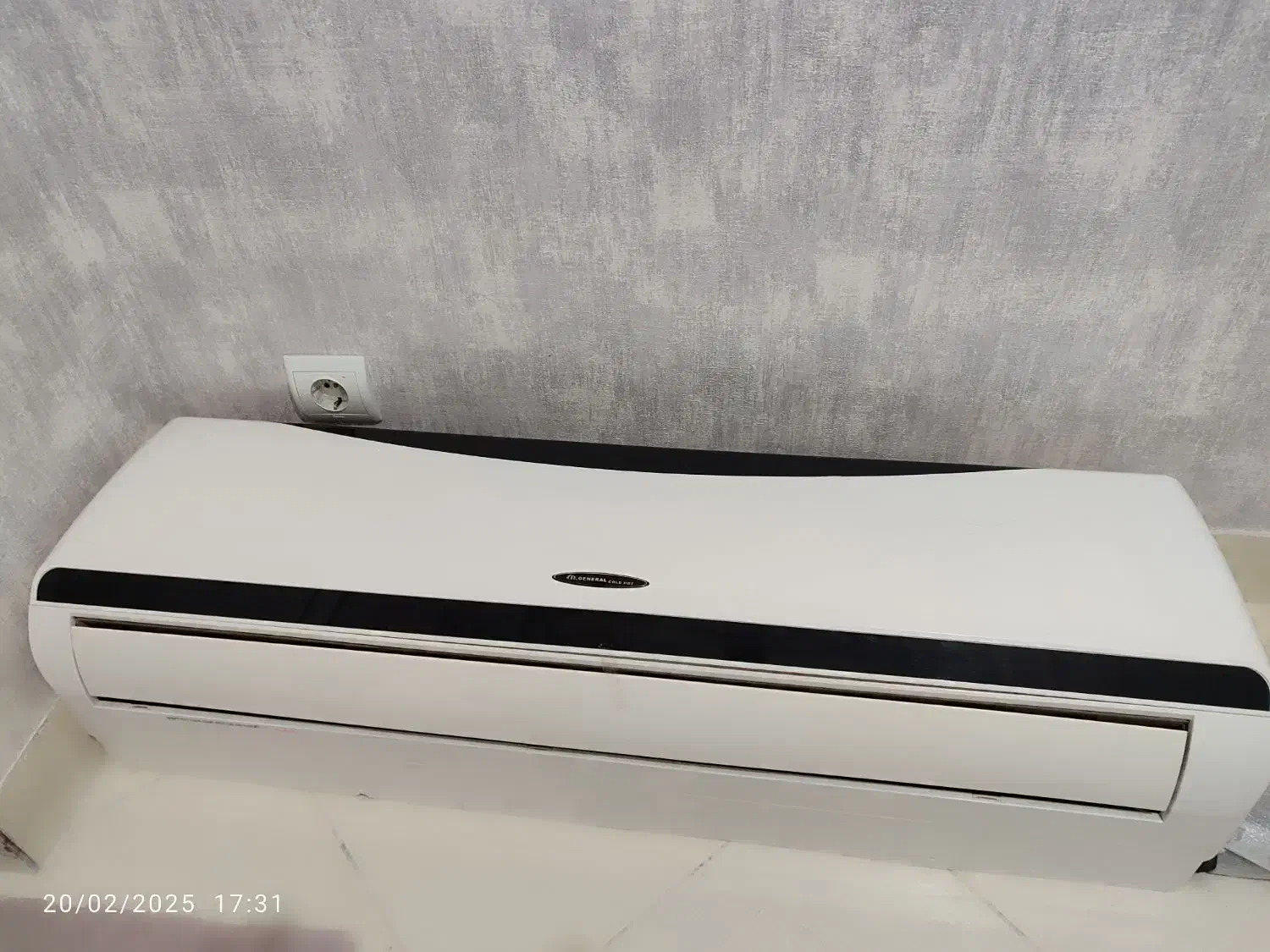 اسپیلت هم گرمایش هم سرمایشی|کولر گازی و فن‌کوئل|سمنان, |دیوار