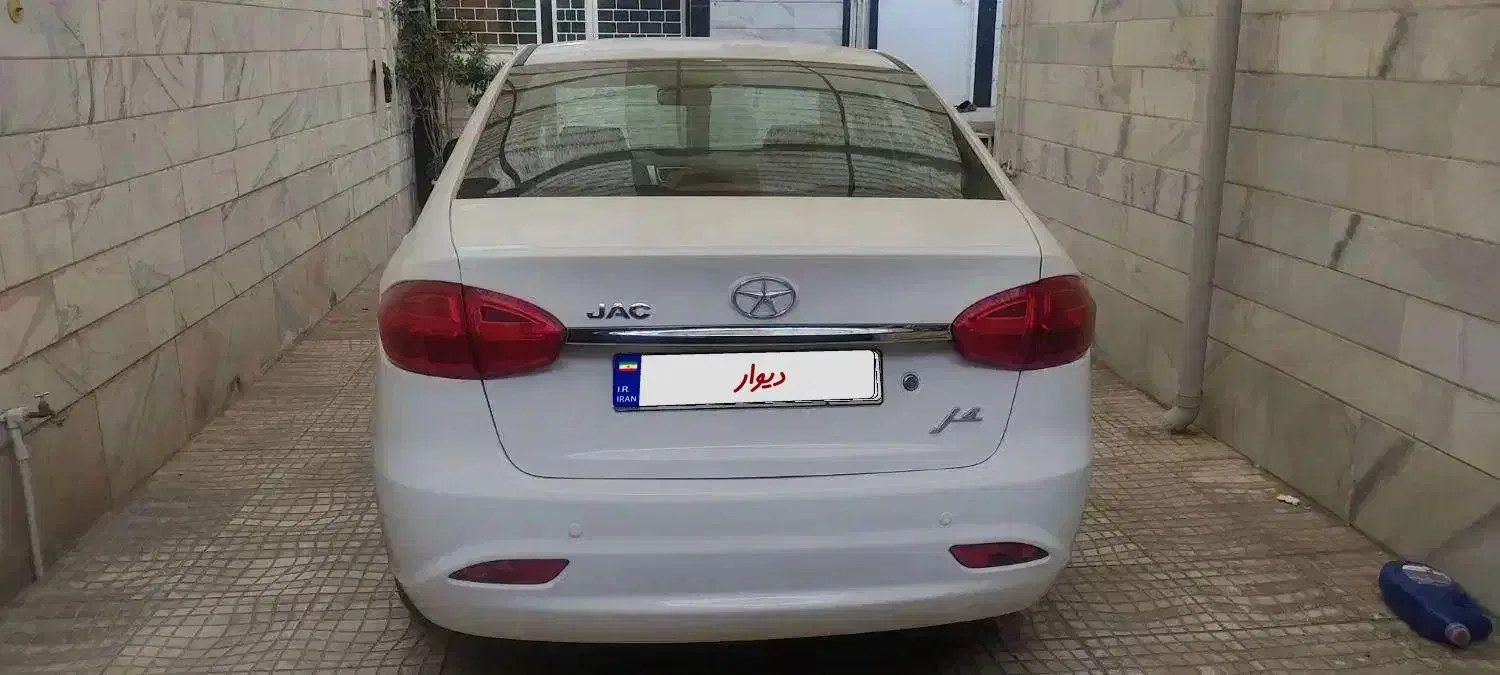 فروش جی ۴|خودرو سواری و وانت|سنندج, |دیوار