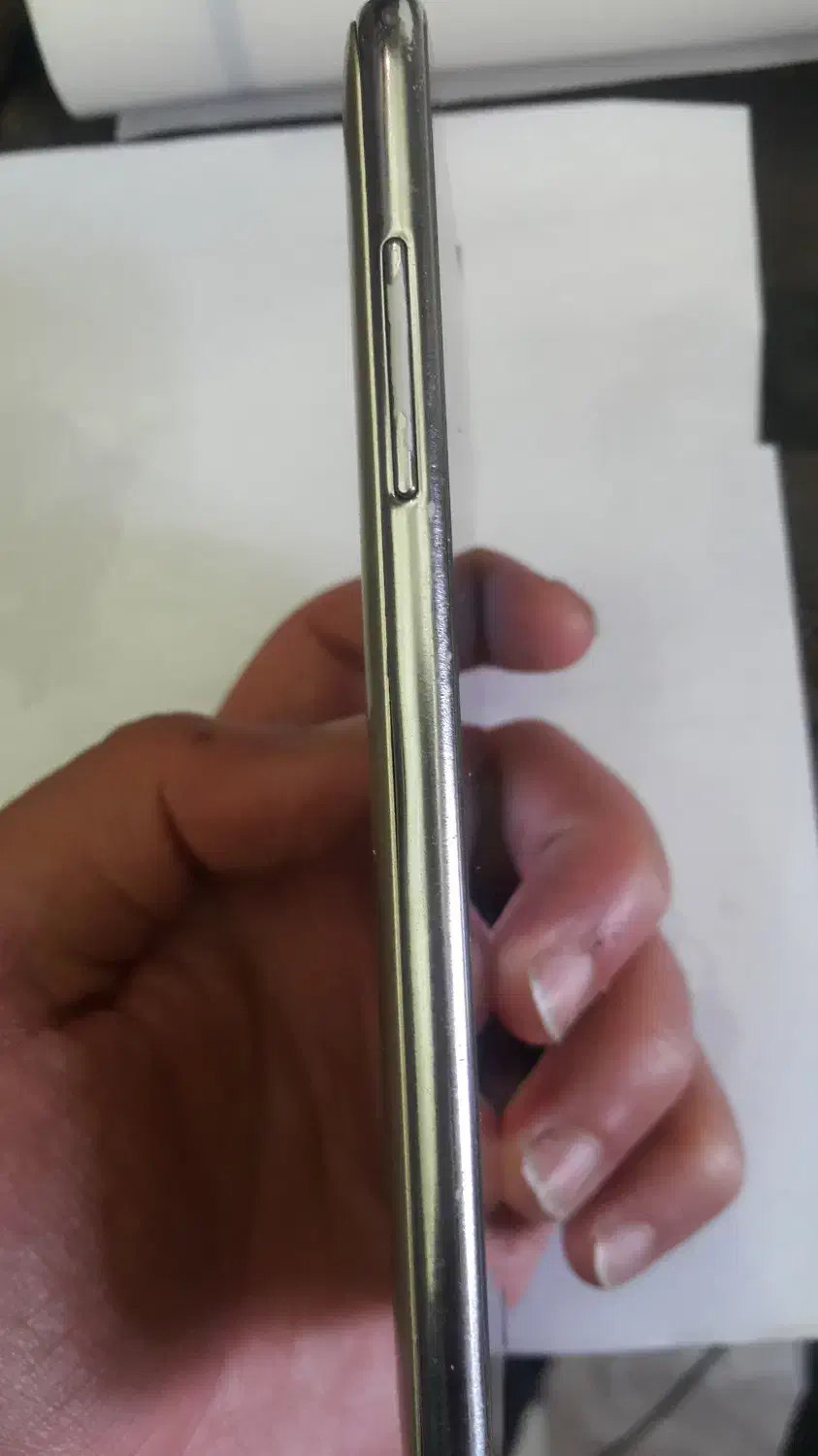 گوشی j5سامسونگ تمیز سالم بدون خط و خش|موبایل|مرند, |دیوار