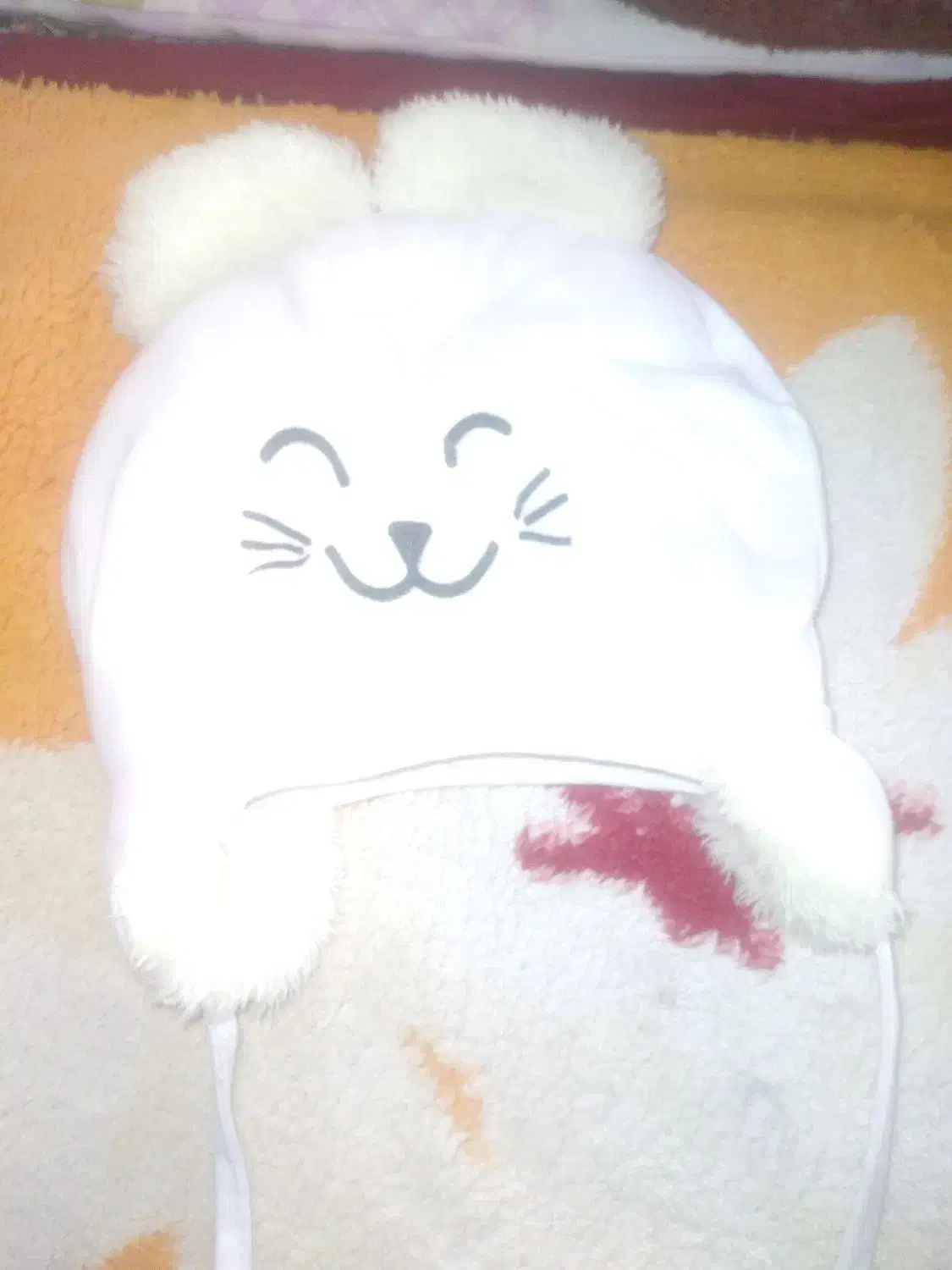 یک عدد کلاه نو|لباس|همدان, |دیوار