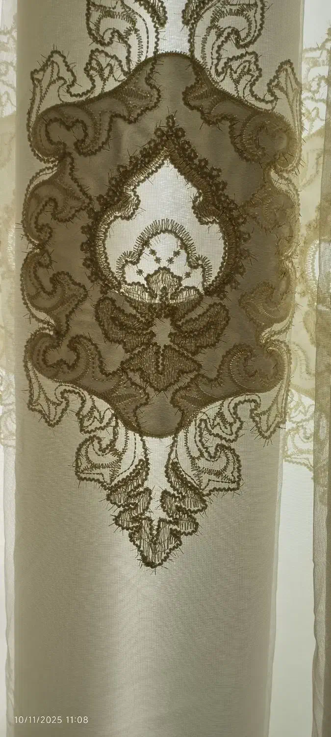 پرده بسیار شیک  با پارچه حریر و گیپور زیبا و جدید|پرده، رانر، رومیزی|زابل, |دیوار