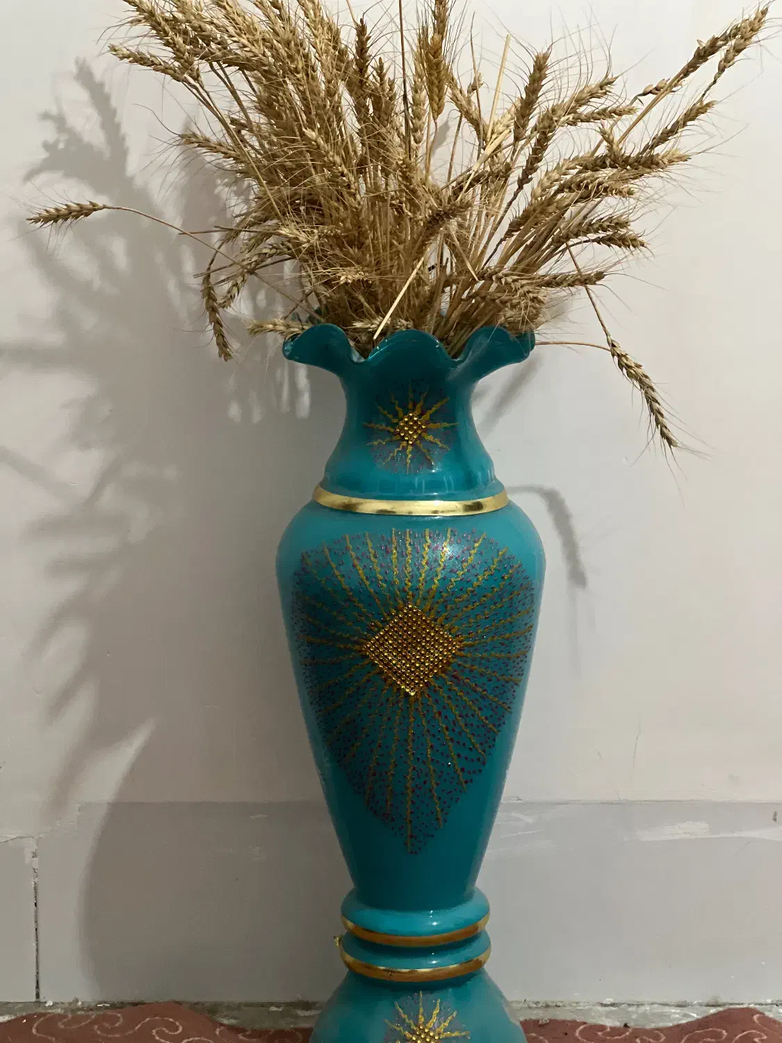 گلدان بزرگ|گل مصنوعی|سیرجان, |دیوار