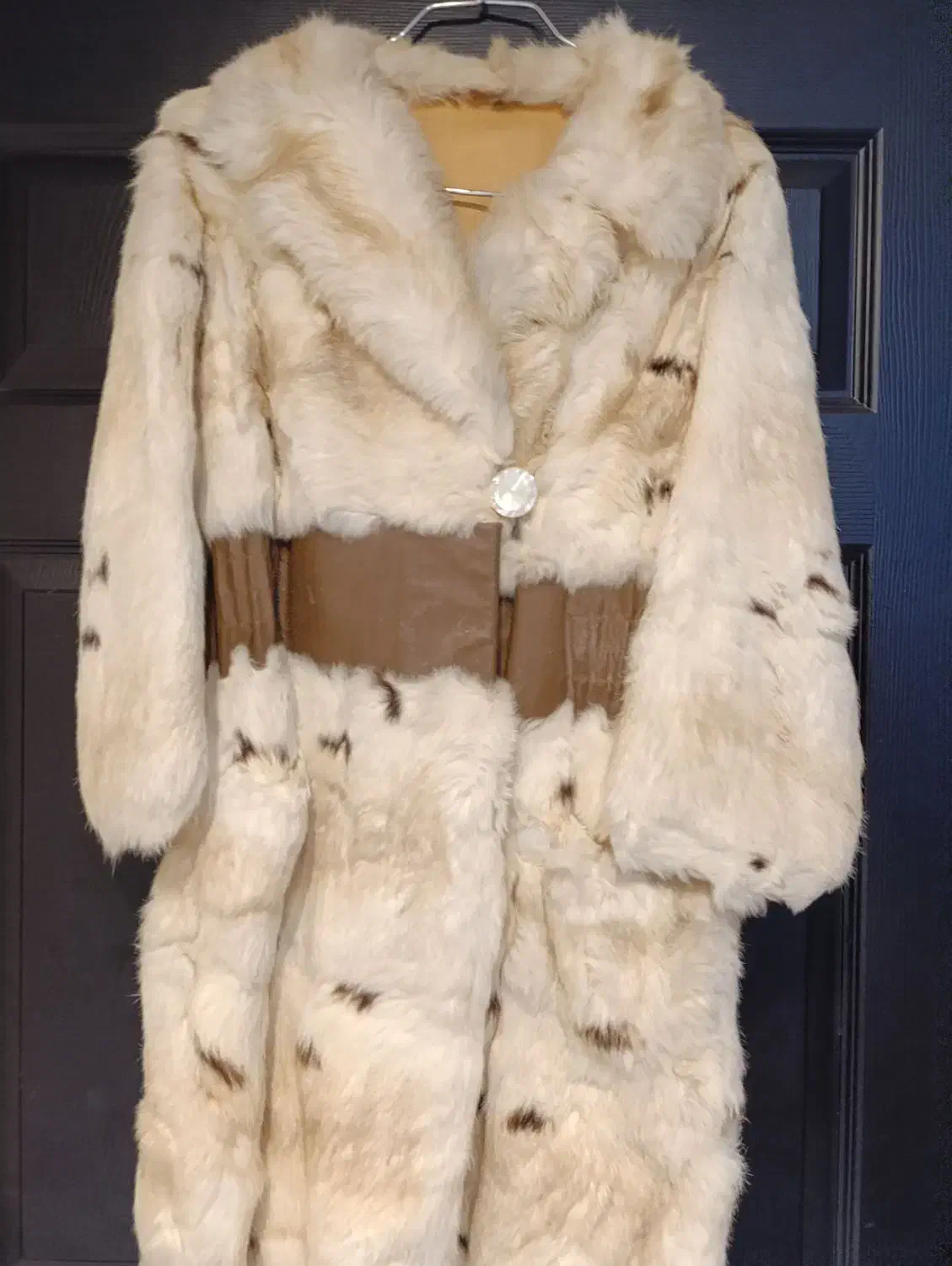 پالتو|لباس|کرج, شاهین‌ویلا|دیوار