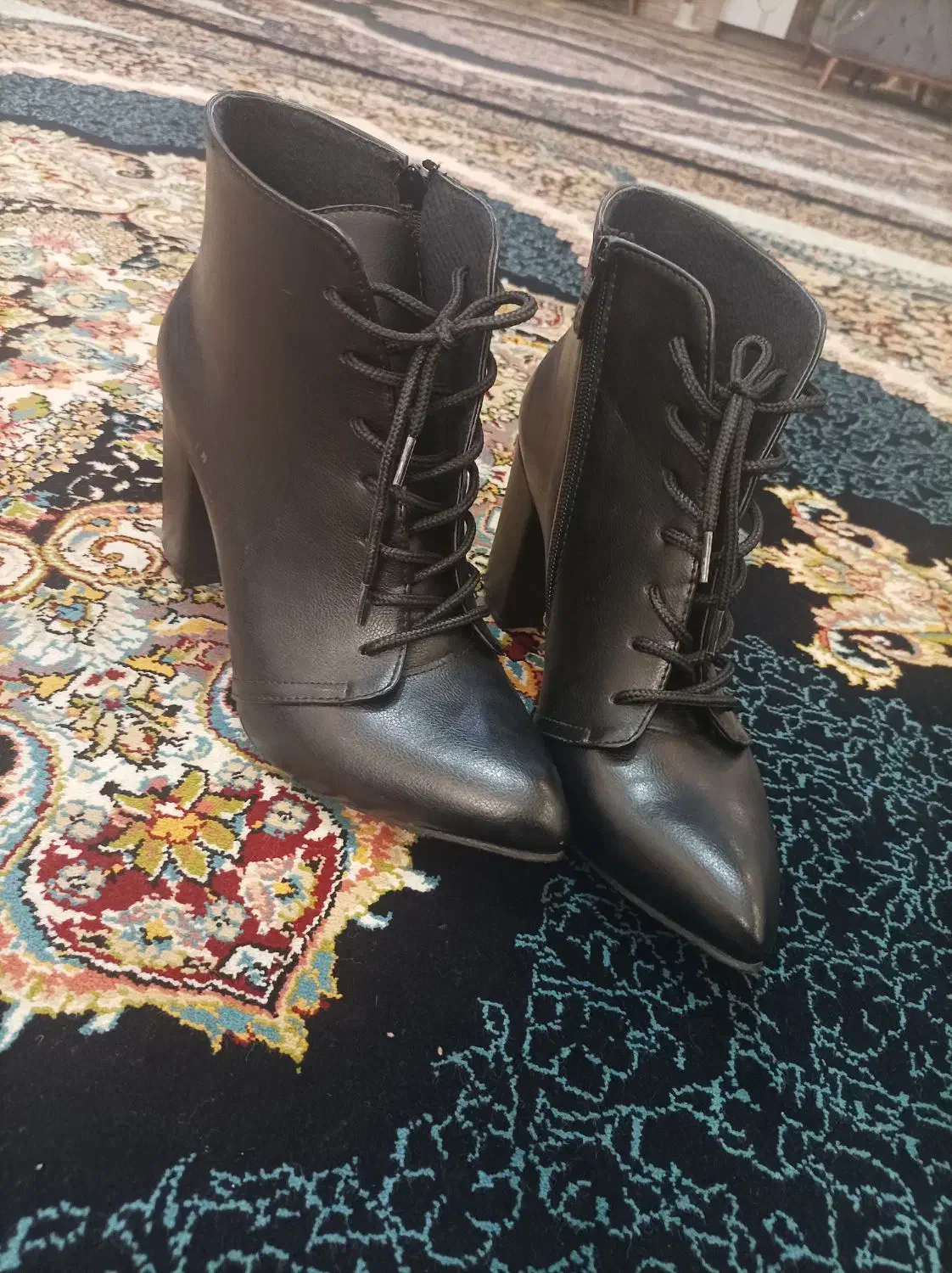 کفش 40 نو|کیف، کفش، کمربند|یاسوج, |دیوار