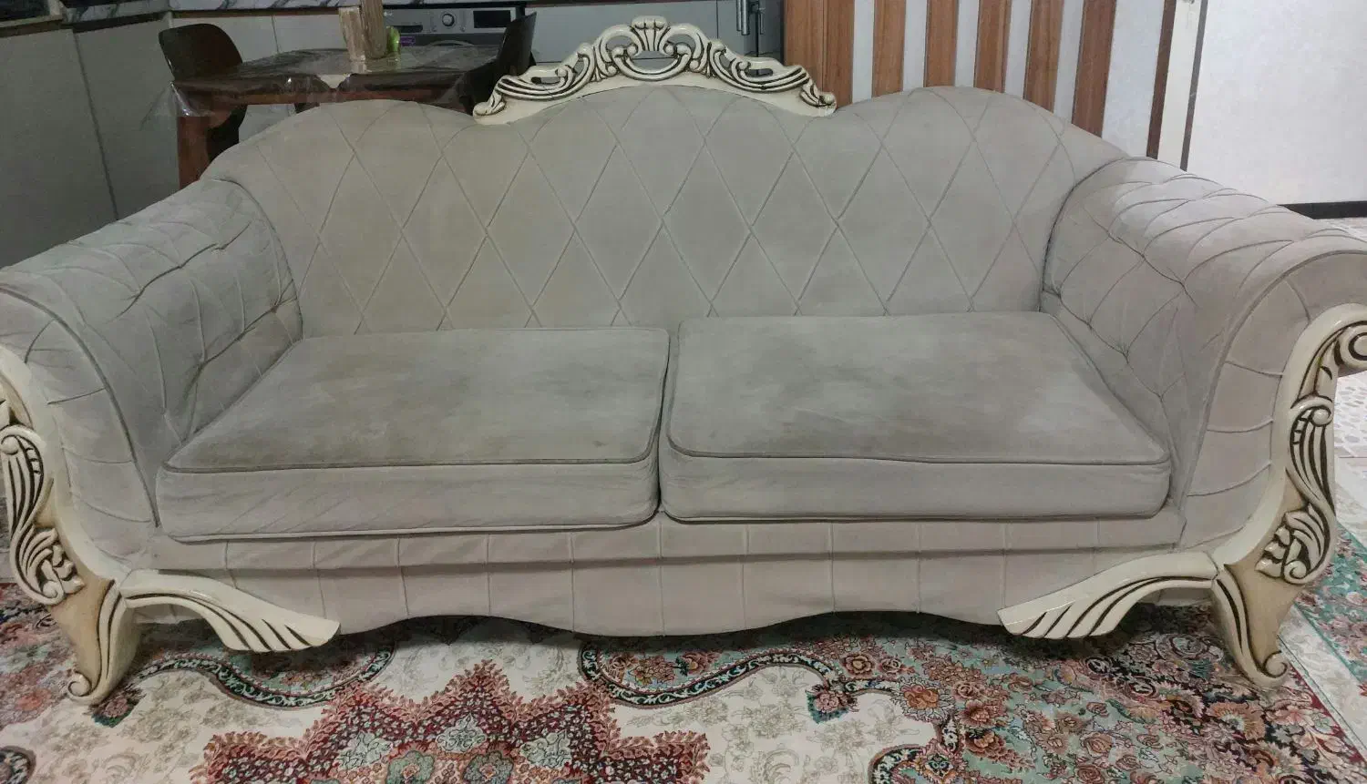 یک عدد کاناپه ۳نفره|مبلمان خانگی و میز عسلی|محمدشهر, محمدشهر|دیوار