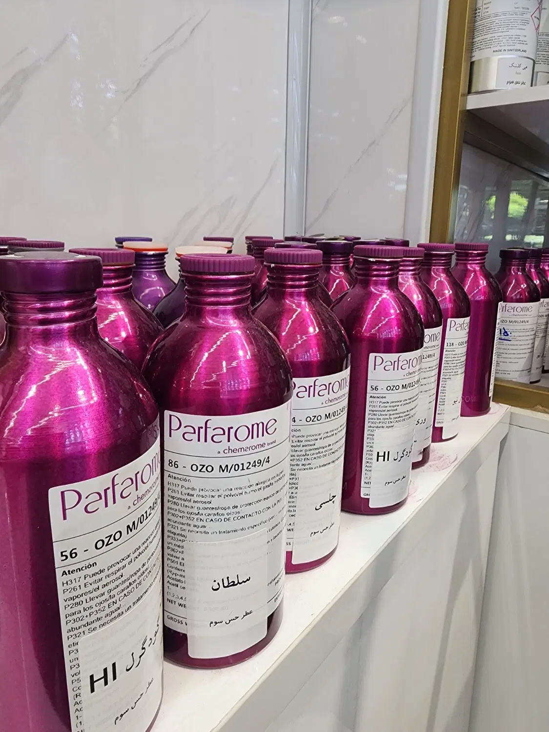 عطر و اسانس عمده شیشه عمده|عمدهفروشی|تهران, پامنار|دیوار