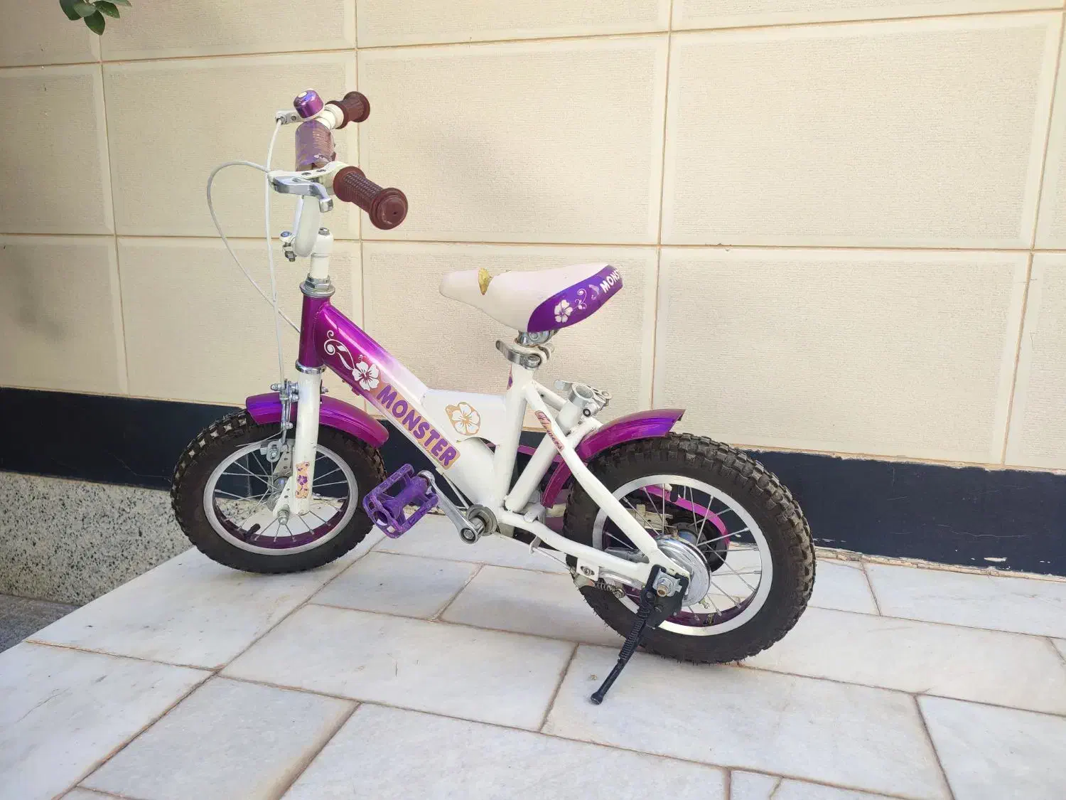 دوچرخه دخترانه سایز 12|دوچرخه، اسکیت، اسکوتر|حبیب آباد, |دیوار