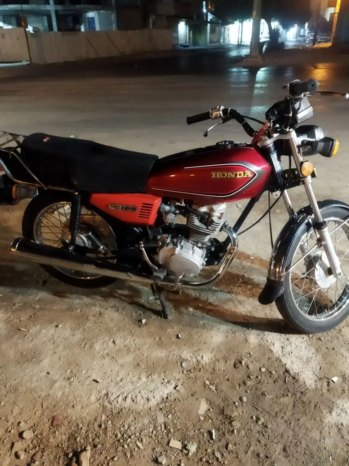 هندا ۱۲۵ همرو|موتورسیکلت|نجف‌آباد, شهید رجایی|دیوار