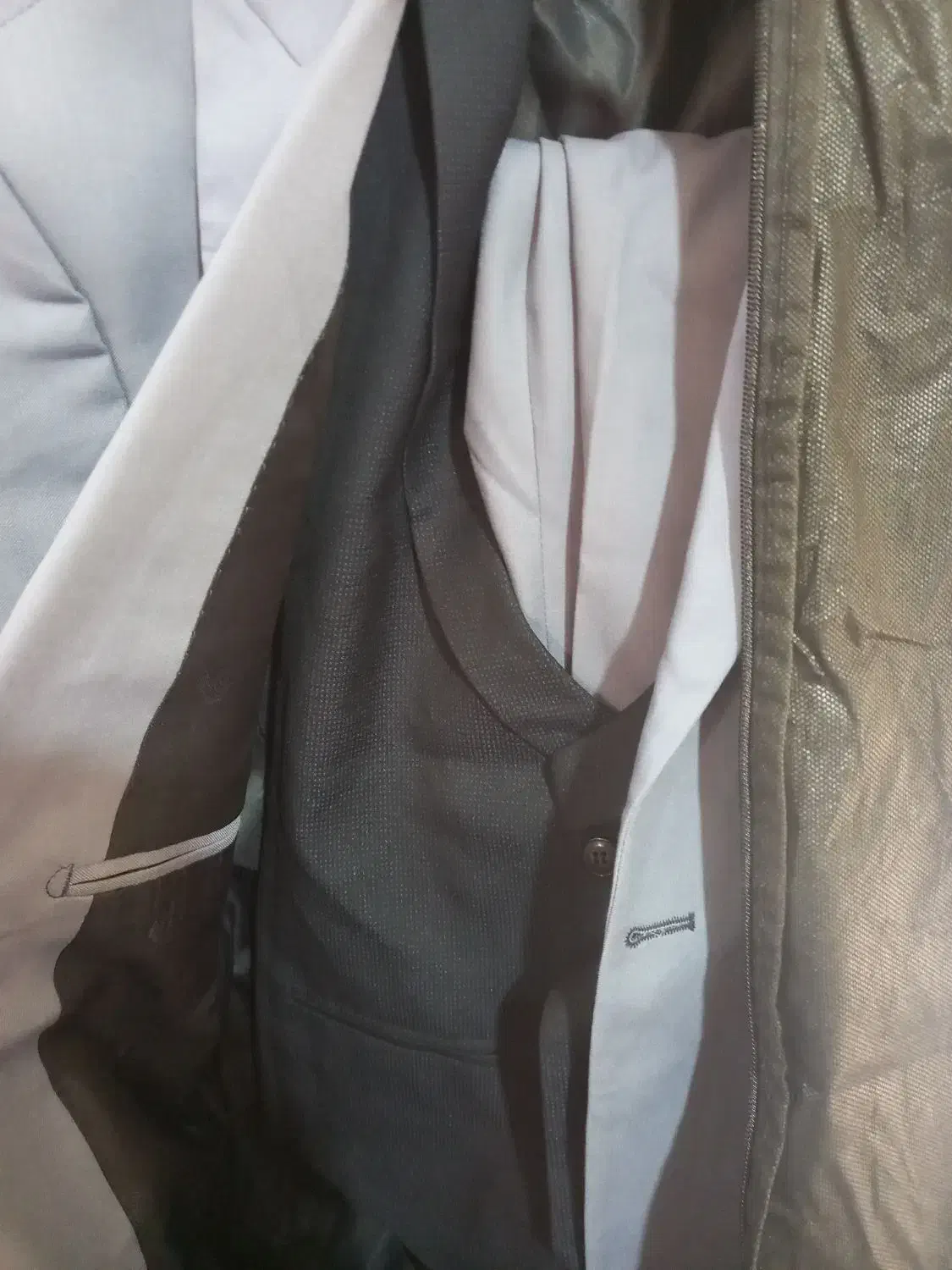 دو عدد کت شلوار در حد نو و یک کت اسپورت تکی|لباس|سوسنگرد, |دیوار