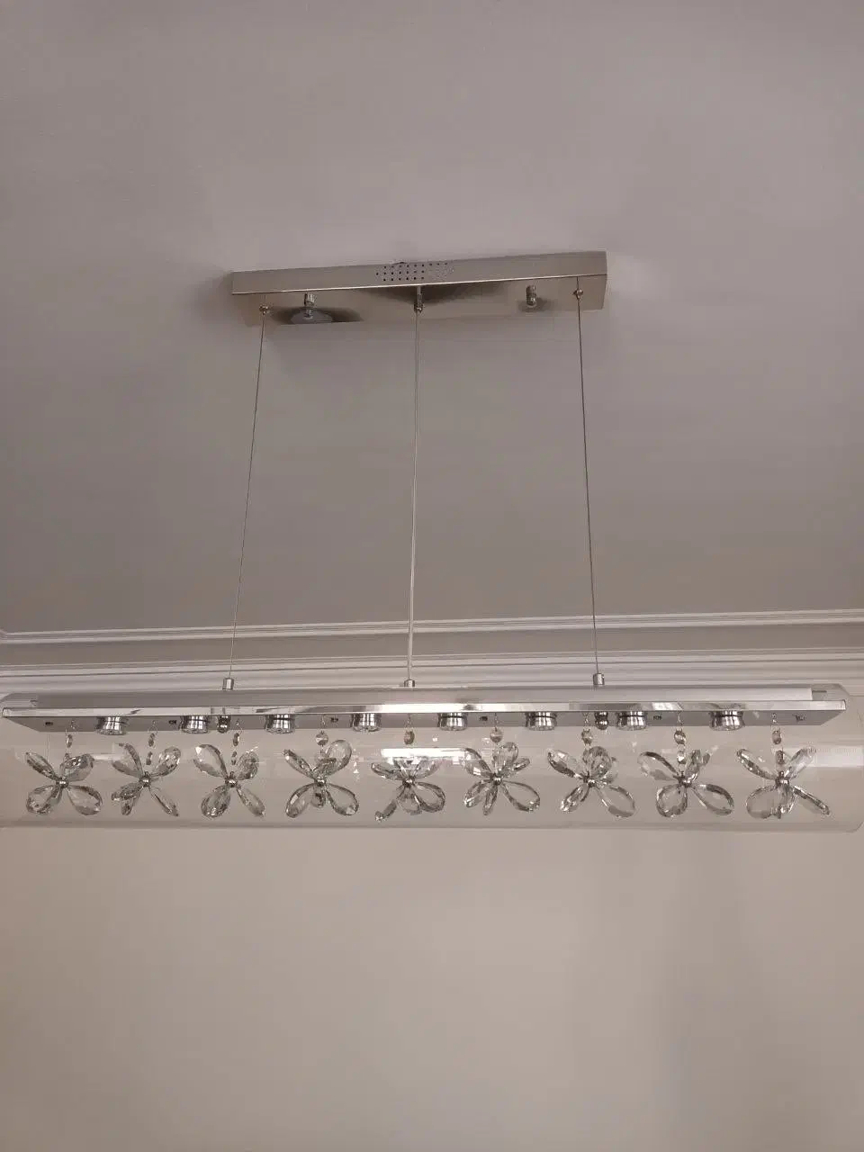 لوستر|لوستر و چراغ آویز|پردیس, فاز ۶|دیوار