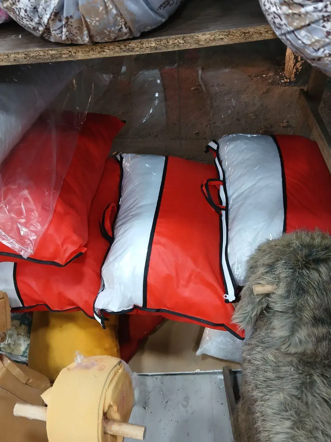 حراج زیر قیمت بازار|رختخواب، بالش، پتو|رشت, پیرکلاچای|دیوار