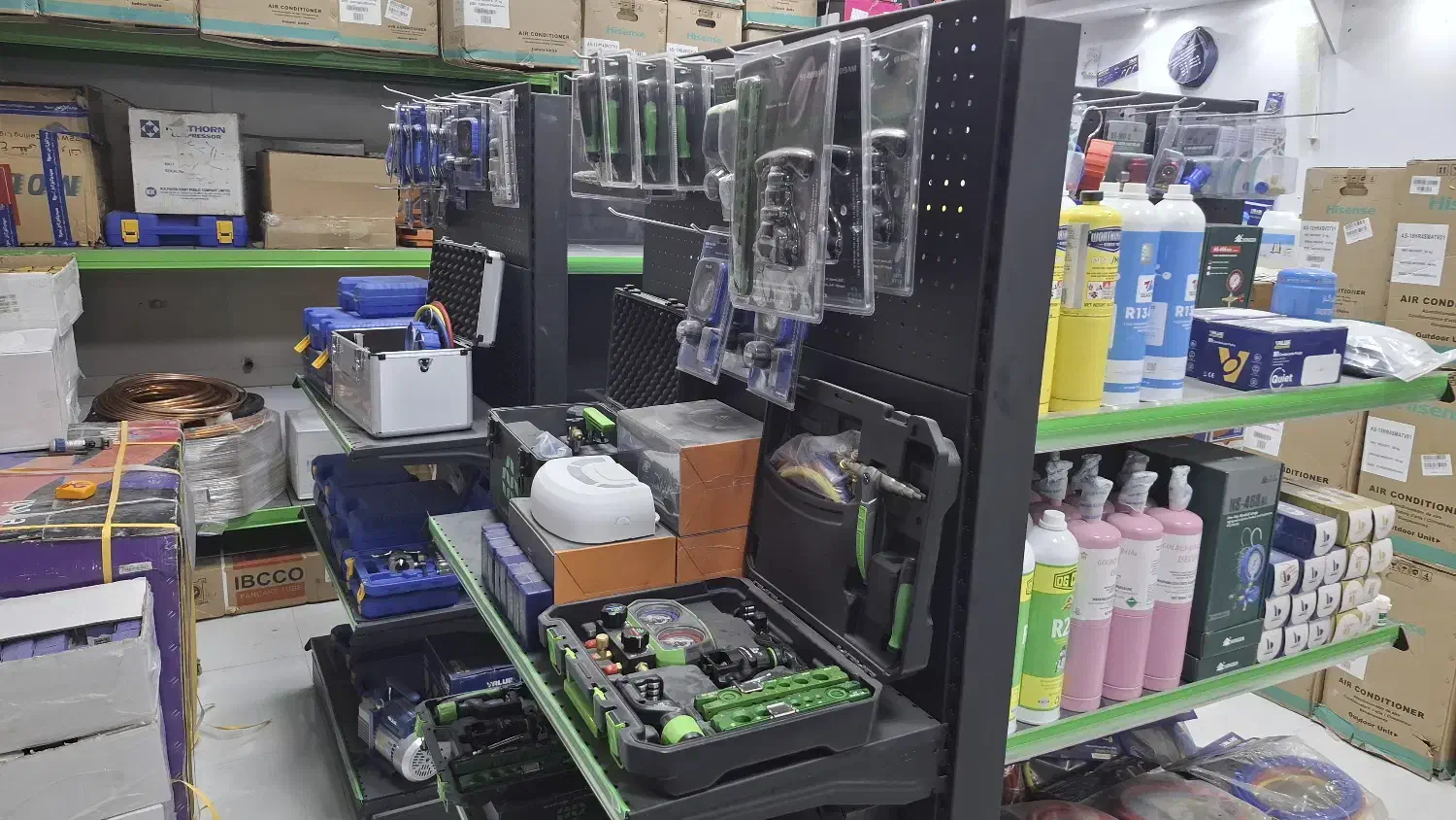 تامین قطعات و ابزار کولر گازی|کولر گازی و فن‌کوئل|کاشان, سال آباد|دیوار