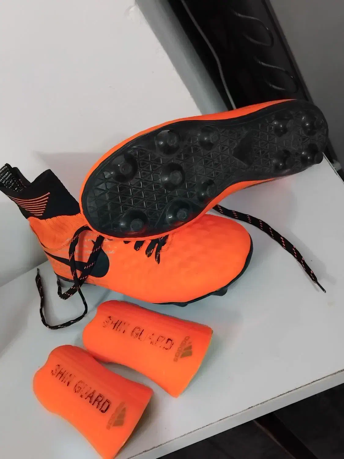 کفش چمن استوک|کیف، کفش، کمربند|مشهد, هفت تیر (نه دره)|دیوار