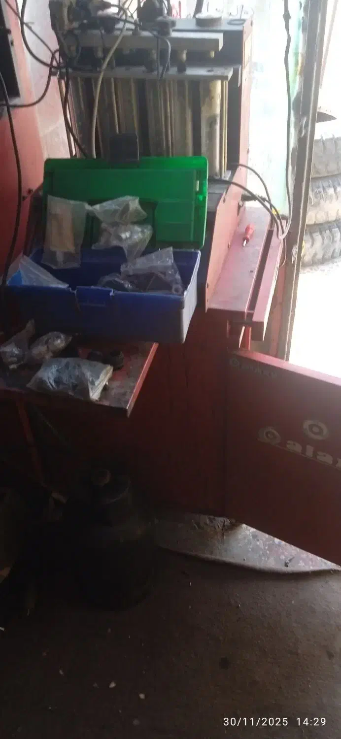 فروش دستگاه انژکتور شور در حد نو با کمد|ابزارآلات|اهواز, فاز ۵ پاداد|دیوار