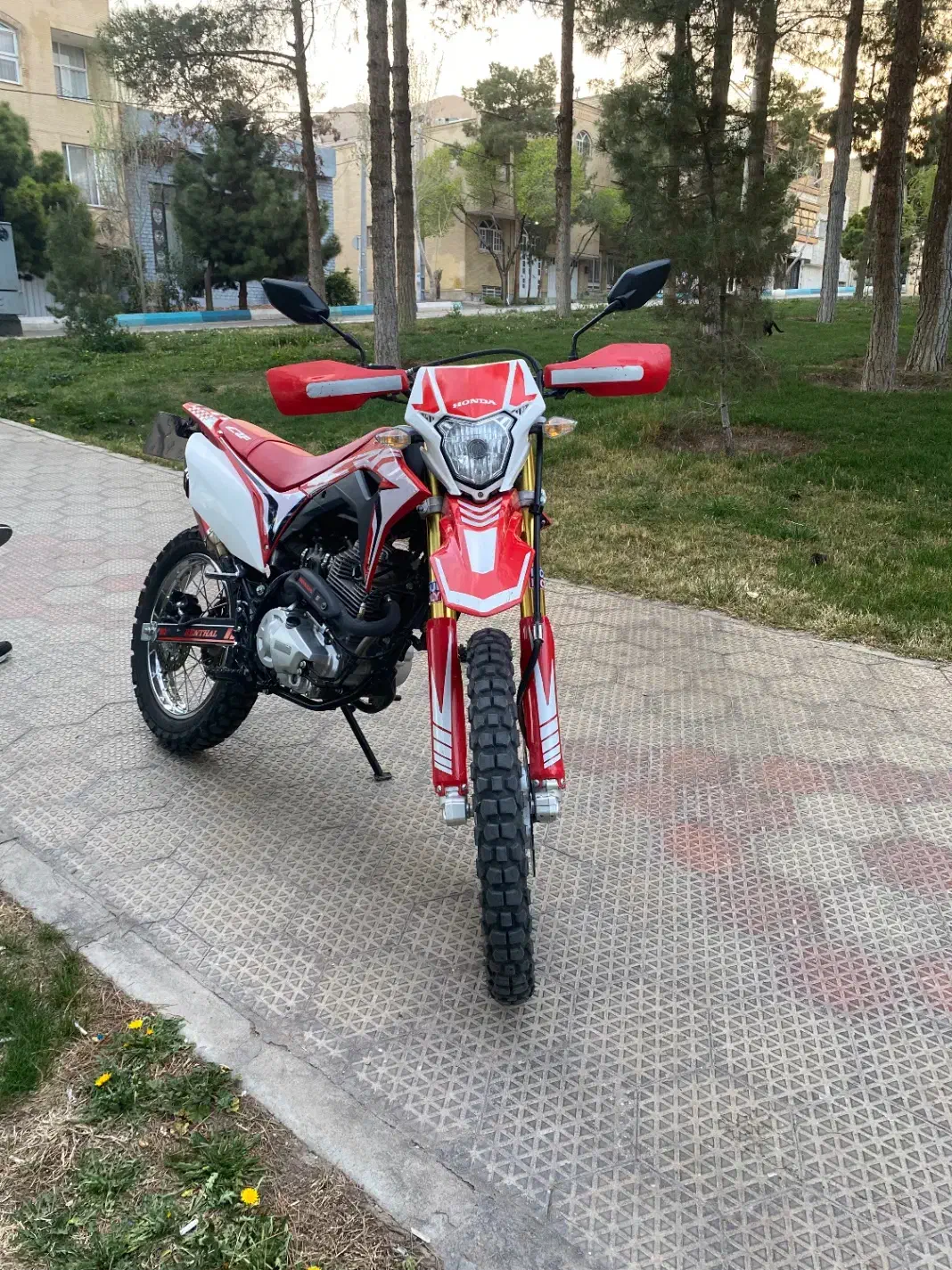 موتور ۲۵۰ توسان(باسل)|موتورسیکلت|اصفهان, پوریای ولی|دیوار