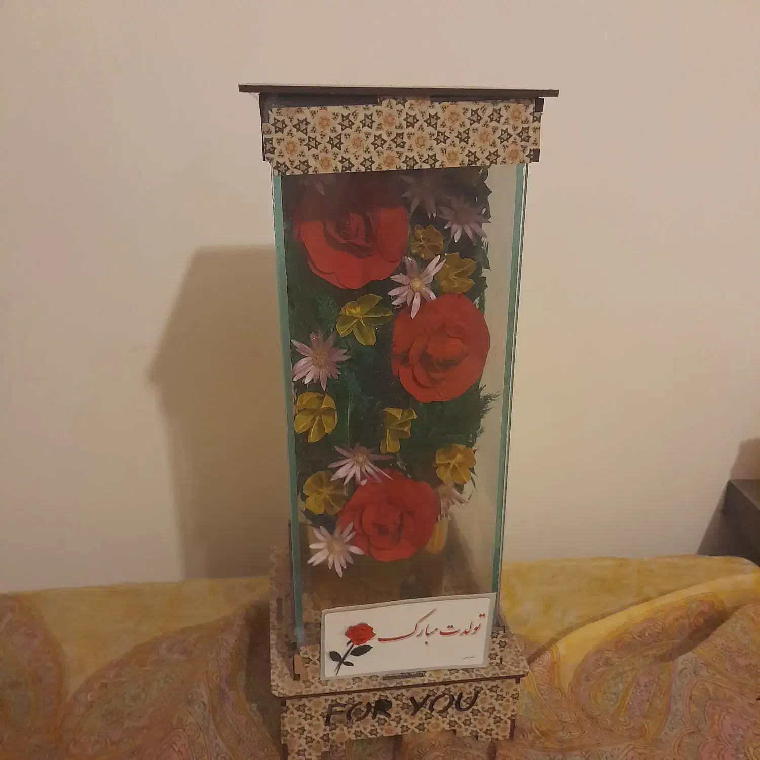 گل شیشه ای|گل مصنوعی|فیروزآباد (فارس), |دیوار