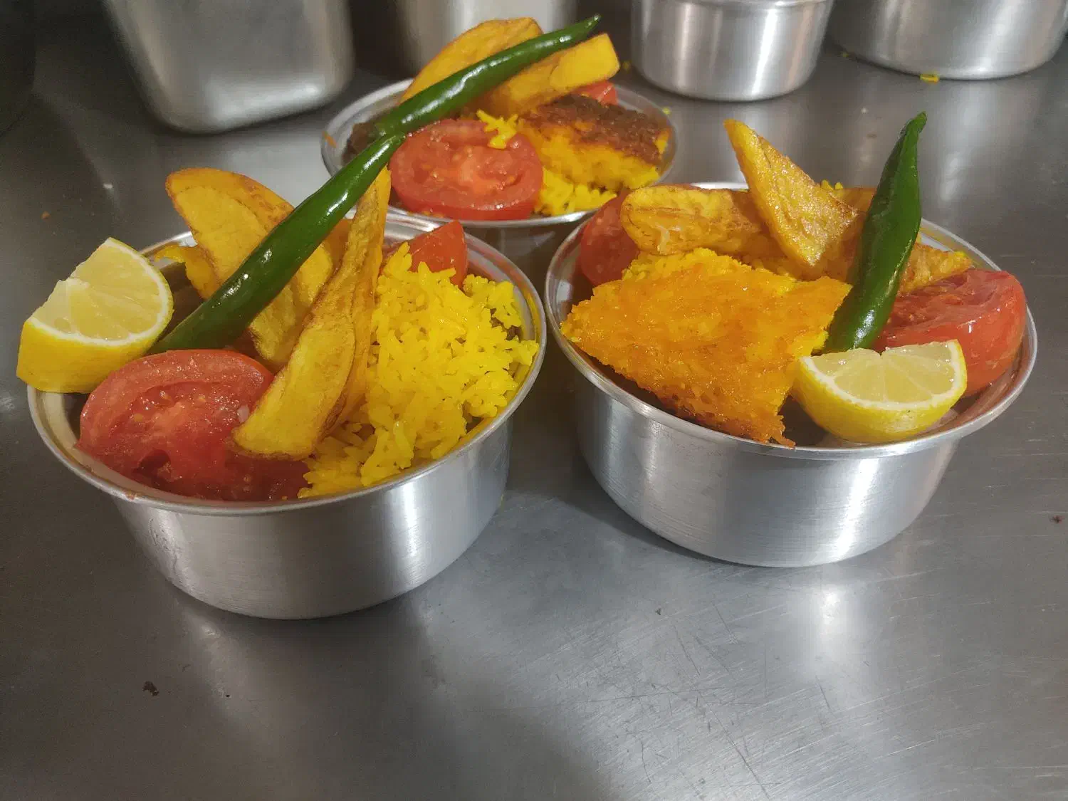 تمام وسایل آشپزخانه بصورت یک جا|ظروف پختوپز|اسدآباد, |دیوار