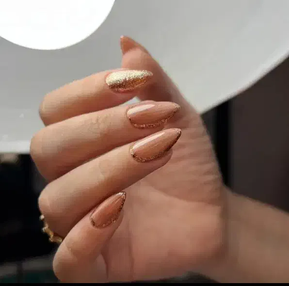 کاشت ناخن|خدمات آرایشگری و زیبایی|نورآباد, |دیوار