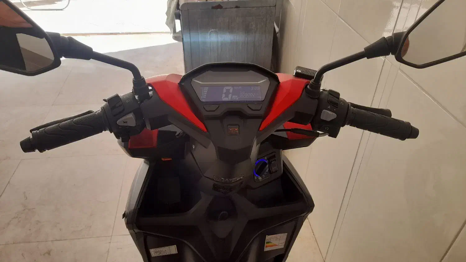 کلیک ۱۵۰ صفر|موتورسیکلت|اهر, |دیوار