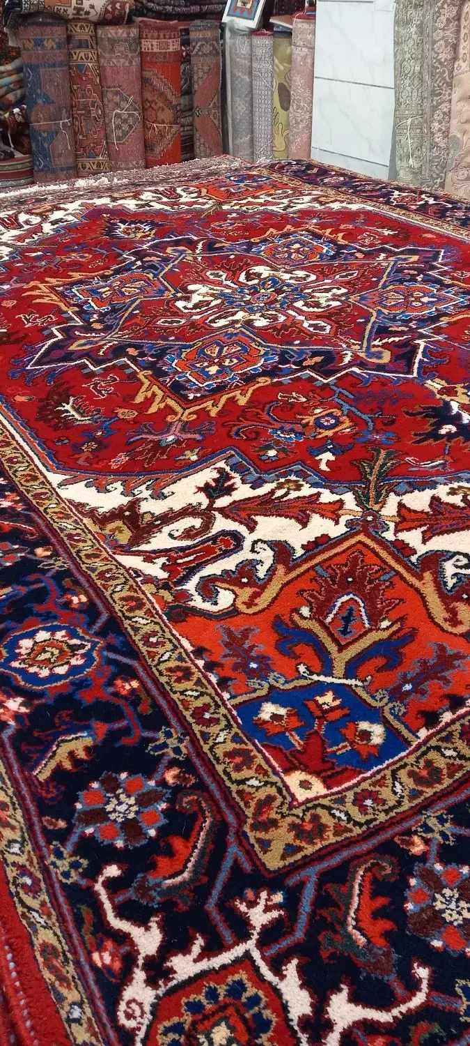 یک جغت (۲عدد) فرش نه متره هریس|فرش|میانه, |دیوار