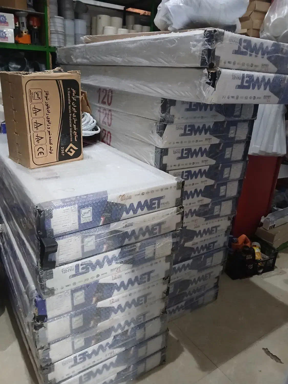 رادیاتور.پگیج عمده|آبگرمکن، پکیج، شوفاژ|گلبهار, شهر جدید گلبهار|دیوار