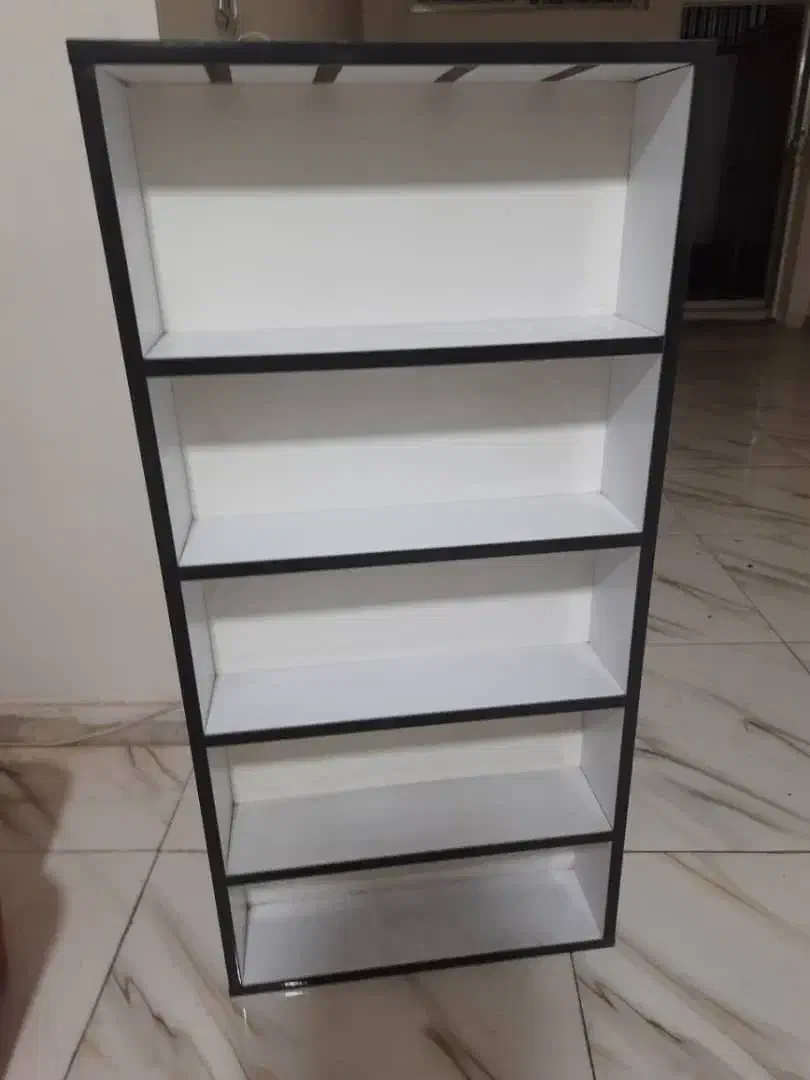 شلف و قفسه ام دی اف کاملا سالم و نو|کتابخانه، شلف، قفسههای دیواری|شهریار, شهریار|دیوار