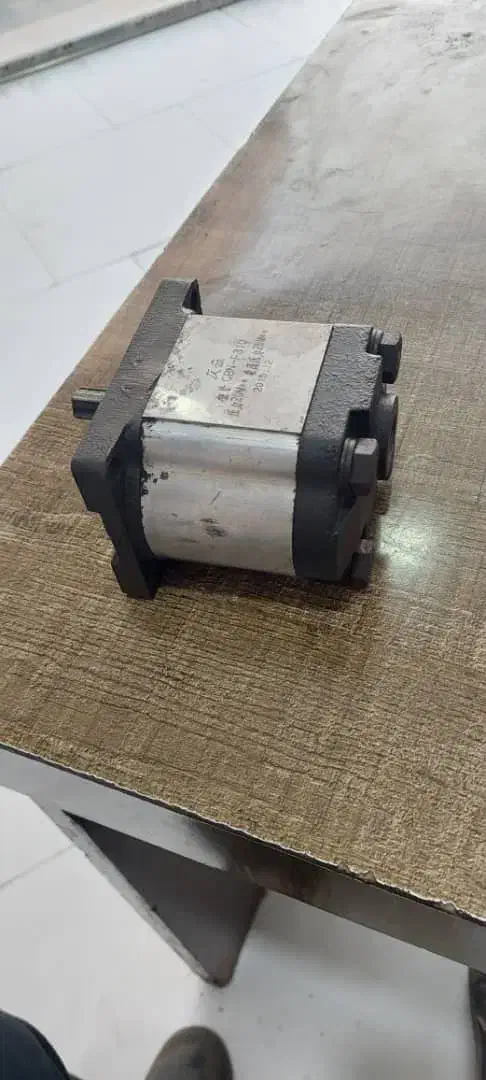 خرید و فروش دامپر و بتونر و غلطک|ماشینآلات صنعتی|تبریز, |دیوار