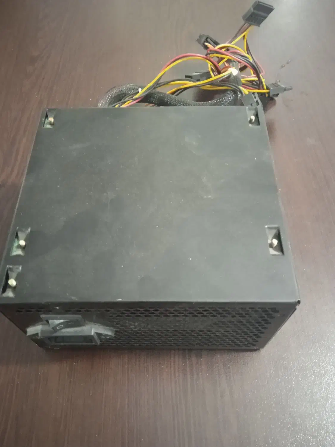 منبع تغذیه یا پاور کامپیوتر|قطعات و لوازم جانبی رایانه|پرند, فاز ۰|دیوار