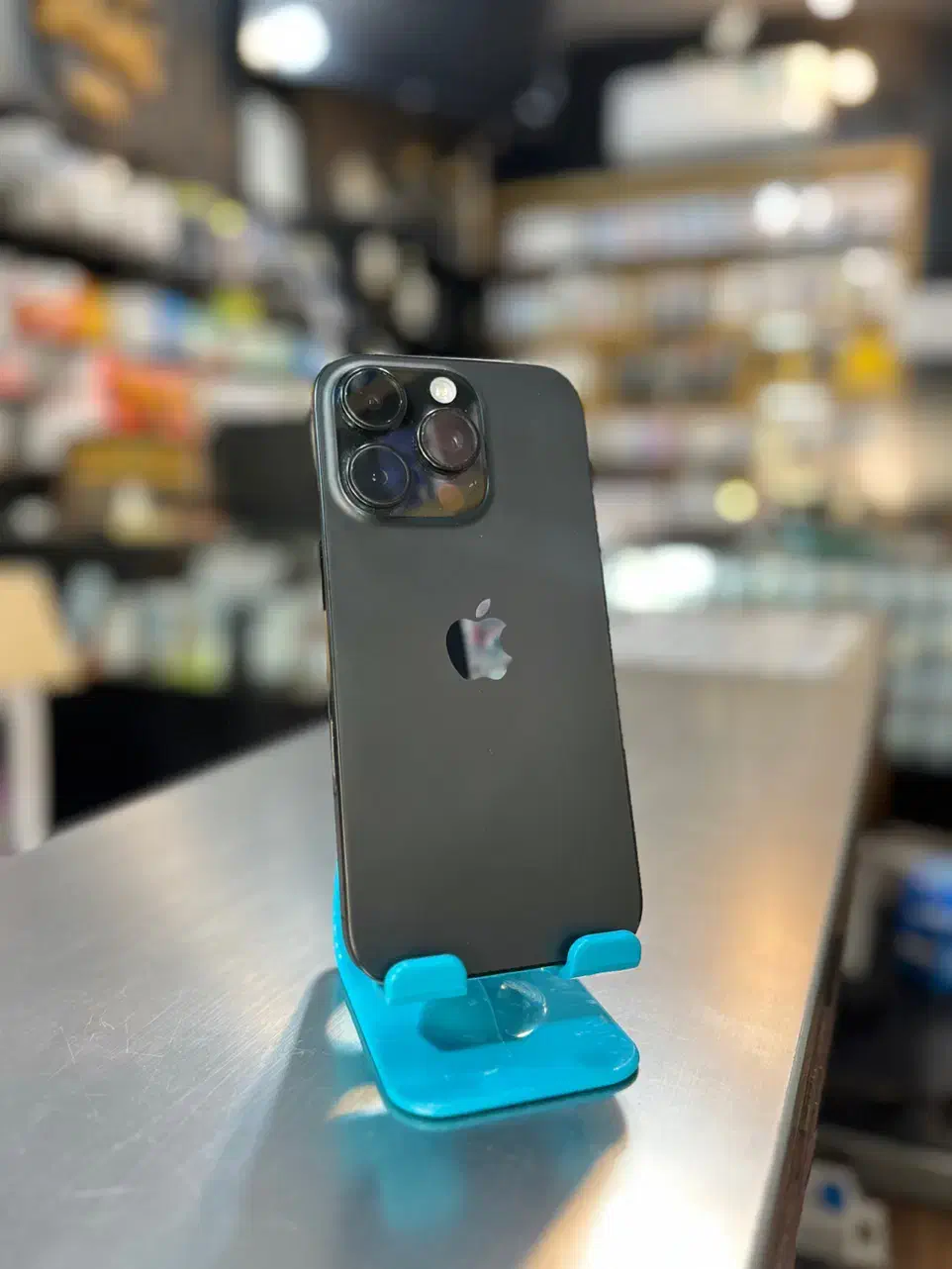 iPhone 16 pro|موبایل|نجفآباد, هفده شهریور|دیوار