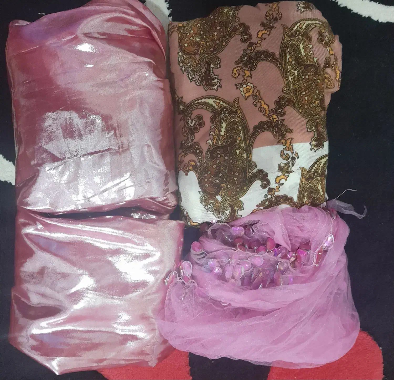 لباس سقزی|لباس|سنندج, |دیوار