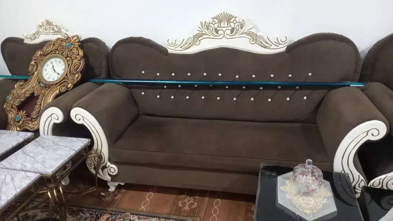 مبل ، ساعت ، تابلو ، جلو مبلی|مبلمان خانگی و میز عسلی|ماکو, |دیوار