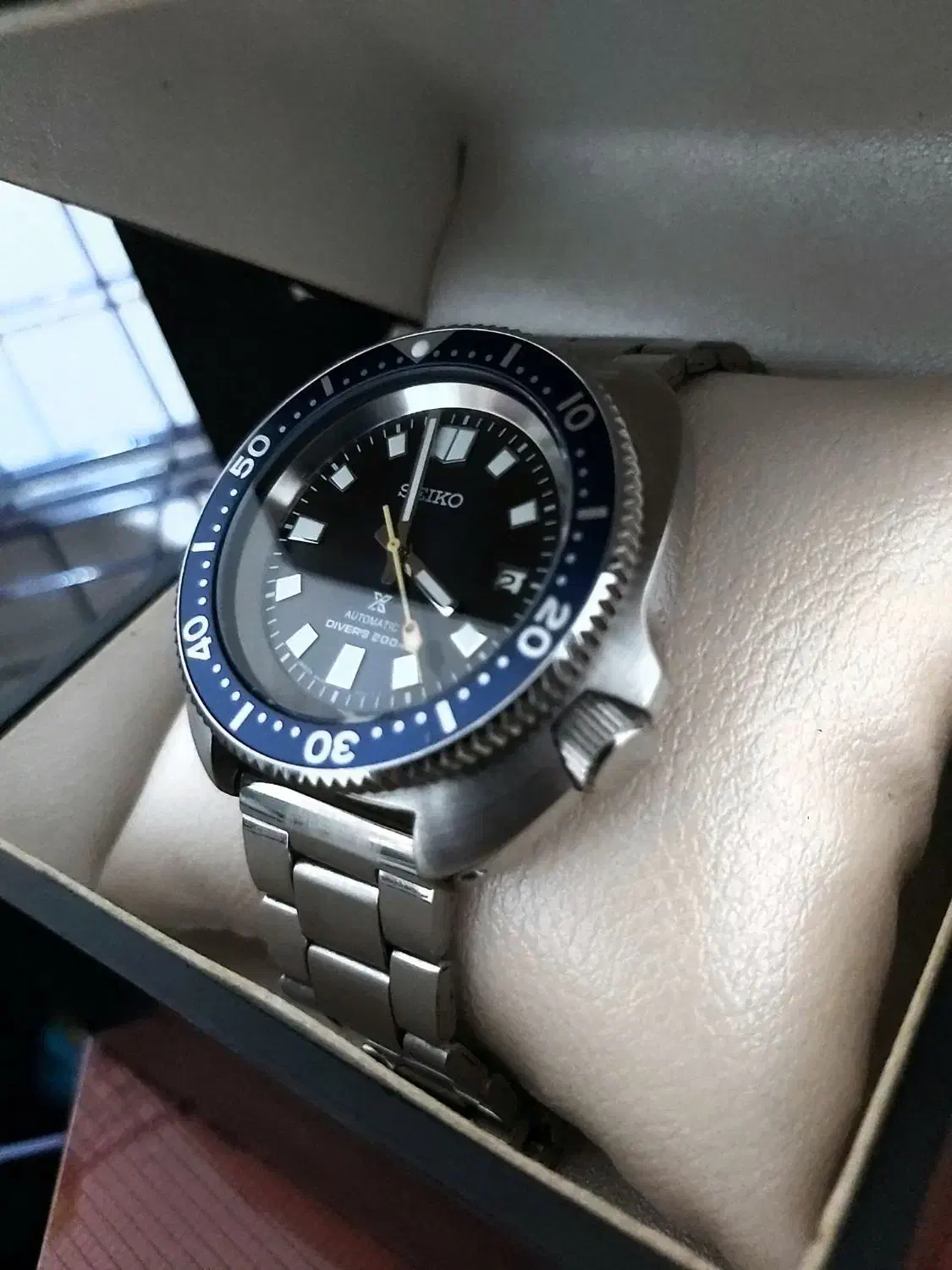 ساعت سیکو|ساعت|ساری, |دیوار