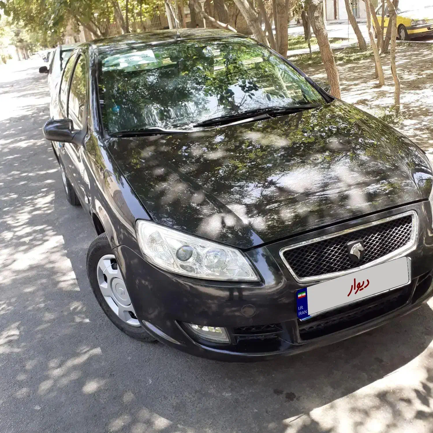 رانا Lxمدل۹۴ درحد|خودرو سواری و وانت|مشهد, ارشاد|دیوار