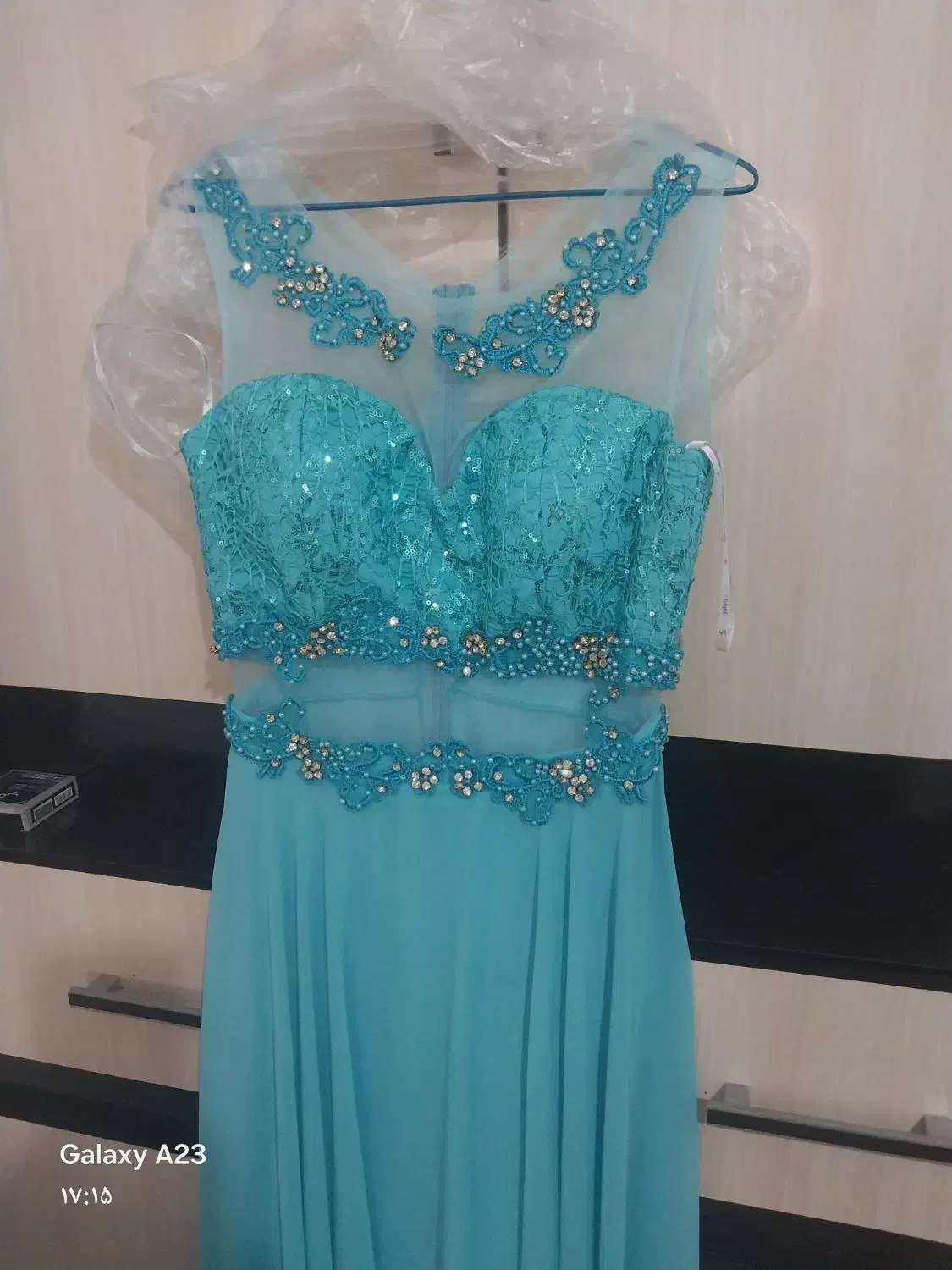 باسلام پیراهن مجلسی اصلااستفاده نشده|لباس|تربت‌حیدریه, بیمارستان رازی|دیوار