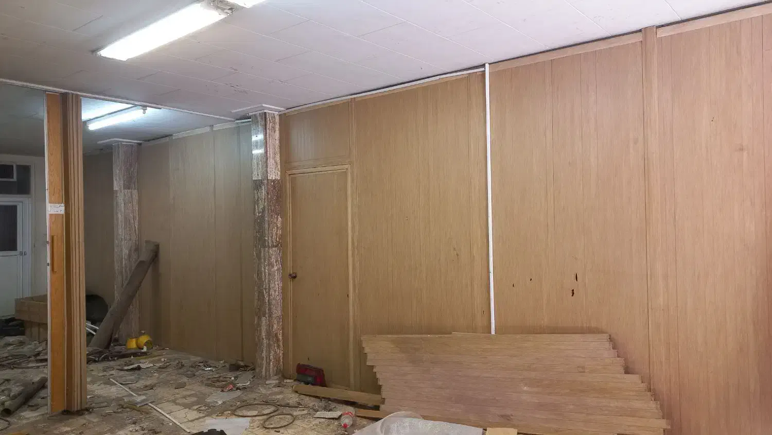 پارتیشن  و در آکاردئونی|فروشگاه و مغازه|تهران, قزل قلعه|دیوار