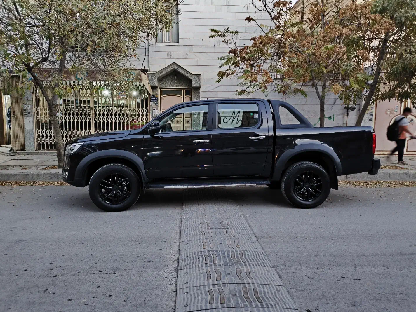 کی ام سی t8 آخر 1402|خودرو سواری و وانت|کرمانشاه, |دیوار