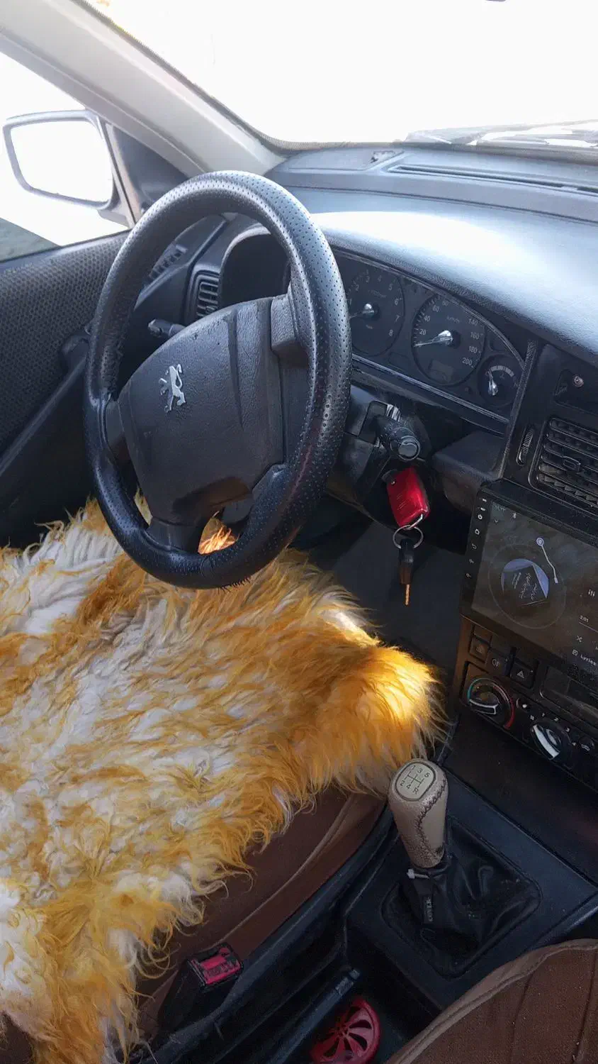 پژو 85 معاوضه با پراید 90 به بالا|خودرو سواری و وانت|سراوان, |دیوار