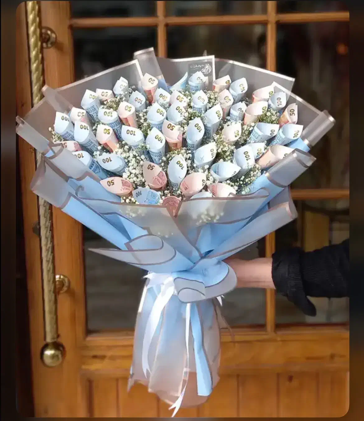 درست کردن دست گل های ربانی|گل مصنوعی|آمل, |دیوار