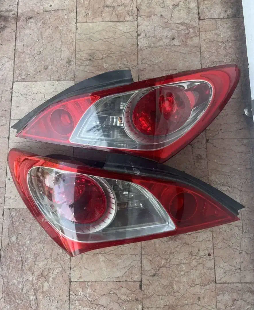 چراغ و کاپوت هیوندا.تویوتا.|قطعات یدکی و لوازم جانبی|تبریز, |دیوار